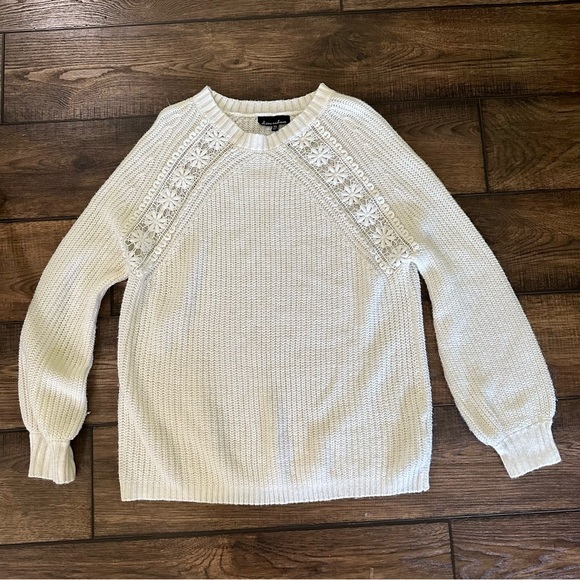 alison & andrews Sweaters - Alison Andrews white knit sweater